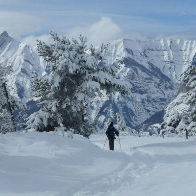 snowshoeing lac barbeyroux  in the alps (1 of 1)-2.jpg